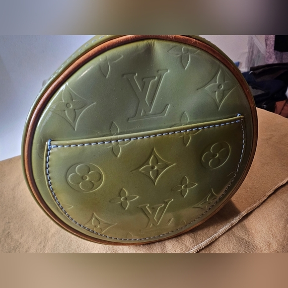 Louis Vuitton Bedford Vernis Shoulder Bag Purse. With Dustbag included. VI0929 - Picture 7 of 13